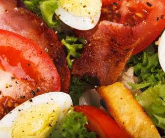 Salada De Tomate E Bacon