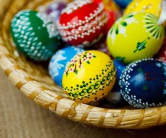 Uova Di Pasqua Tradizionale