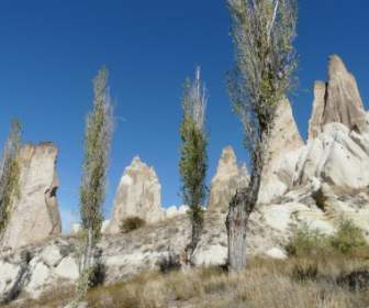 Valley Of Roses Cappadocia Fairy Towers