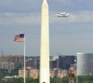 ワシントン記念碑空雲