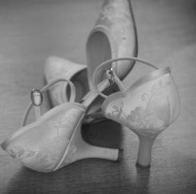 أحذية زفاف