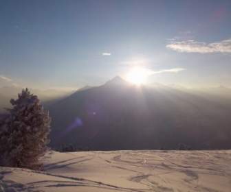 فصل الشتاء وينتيربانورام جبال الألب
