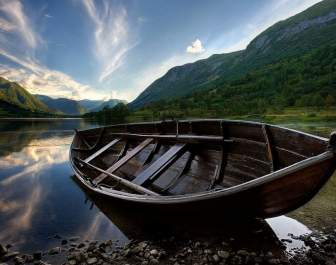 Tapety Natura Drewniane łódź