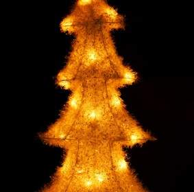желтый Рождественская елка