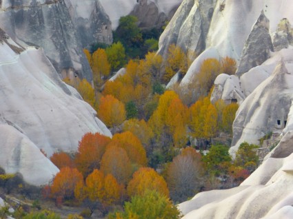 tufa rock formasi cappadocia
