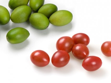 highdefinition 그림에 두 개의 올리브 앰프 체리 토마토