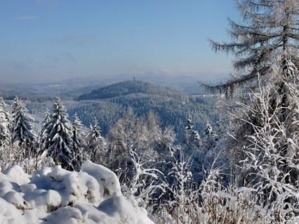 Inverno de torre da montanha de weifen invernal
