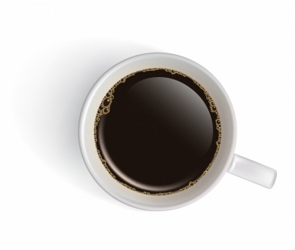 tasse blanche avec café noir