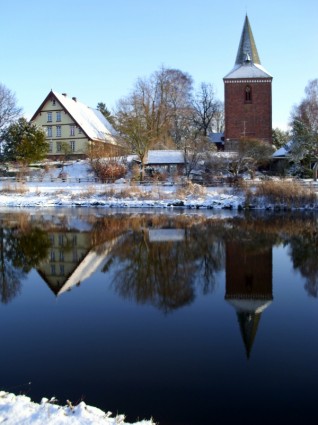 Igreja de berkenthin de inverno