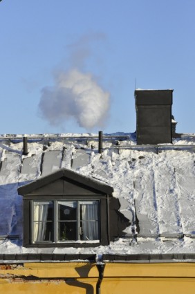 fenêtre de toit en hiver