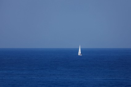 yacht à la mer