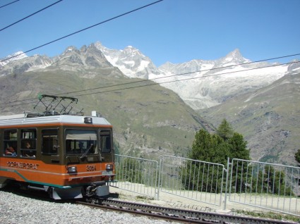 체르마트 스위스 톱니 궤도 철도
